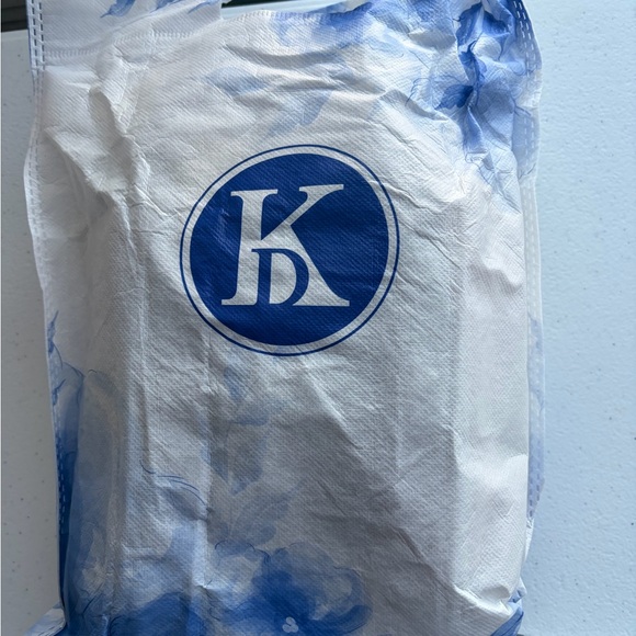 Brown and Black purse with gold accents - Picture 5 of 5